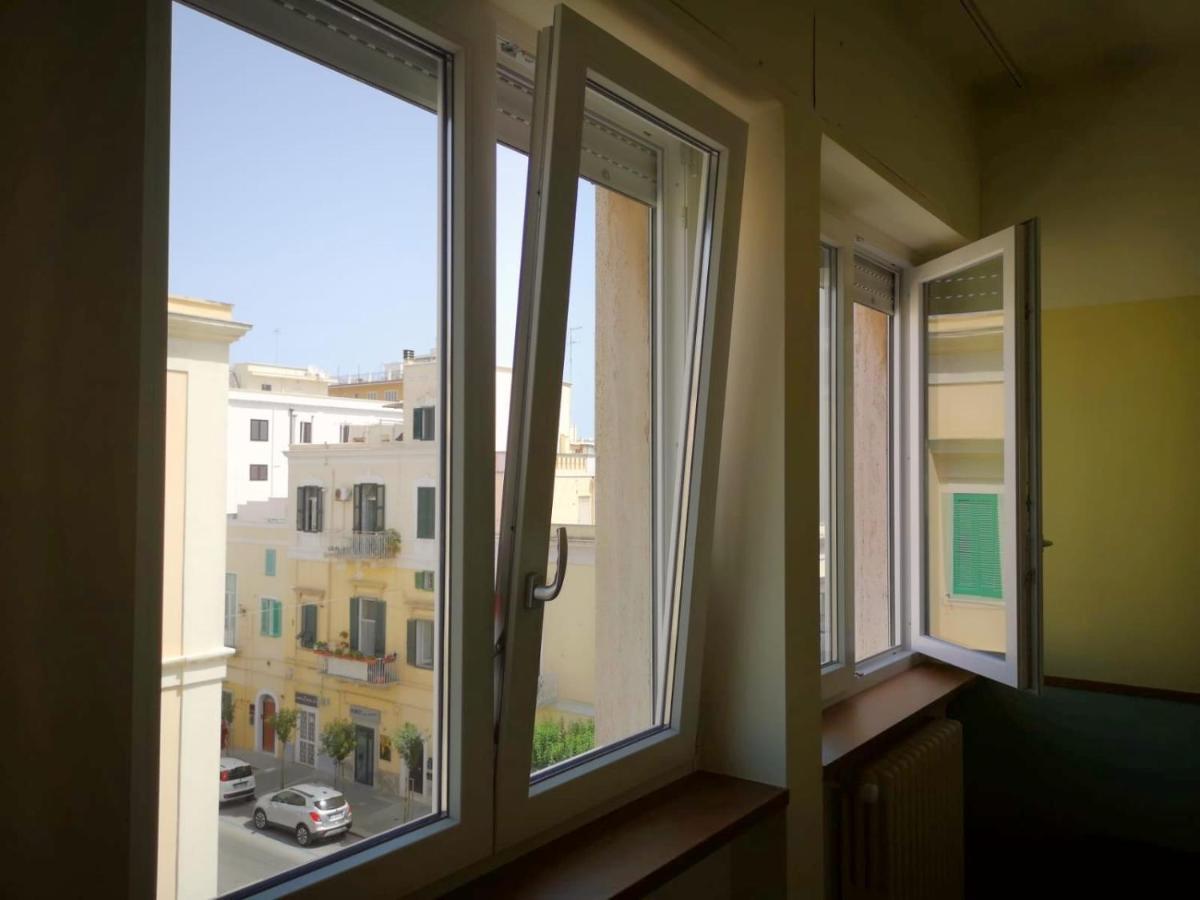 Fidardo Rooms Monopoli Buitenkant foto